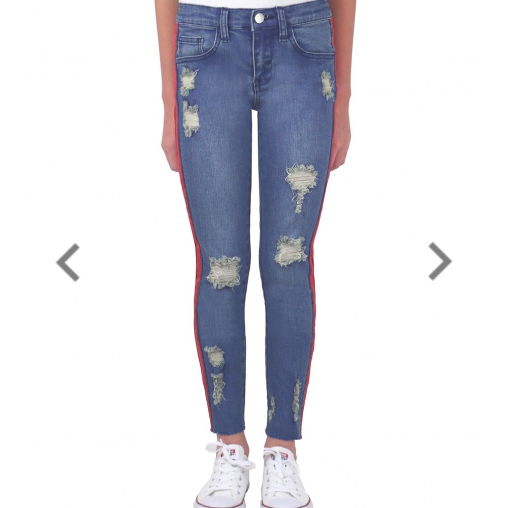 Distressed Skinny Jeans